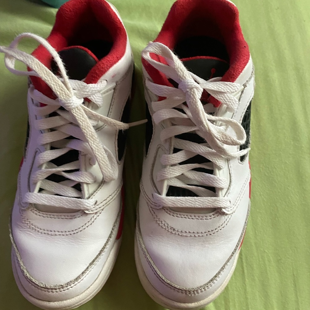 Kids jordans